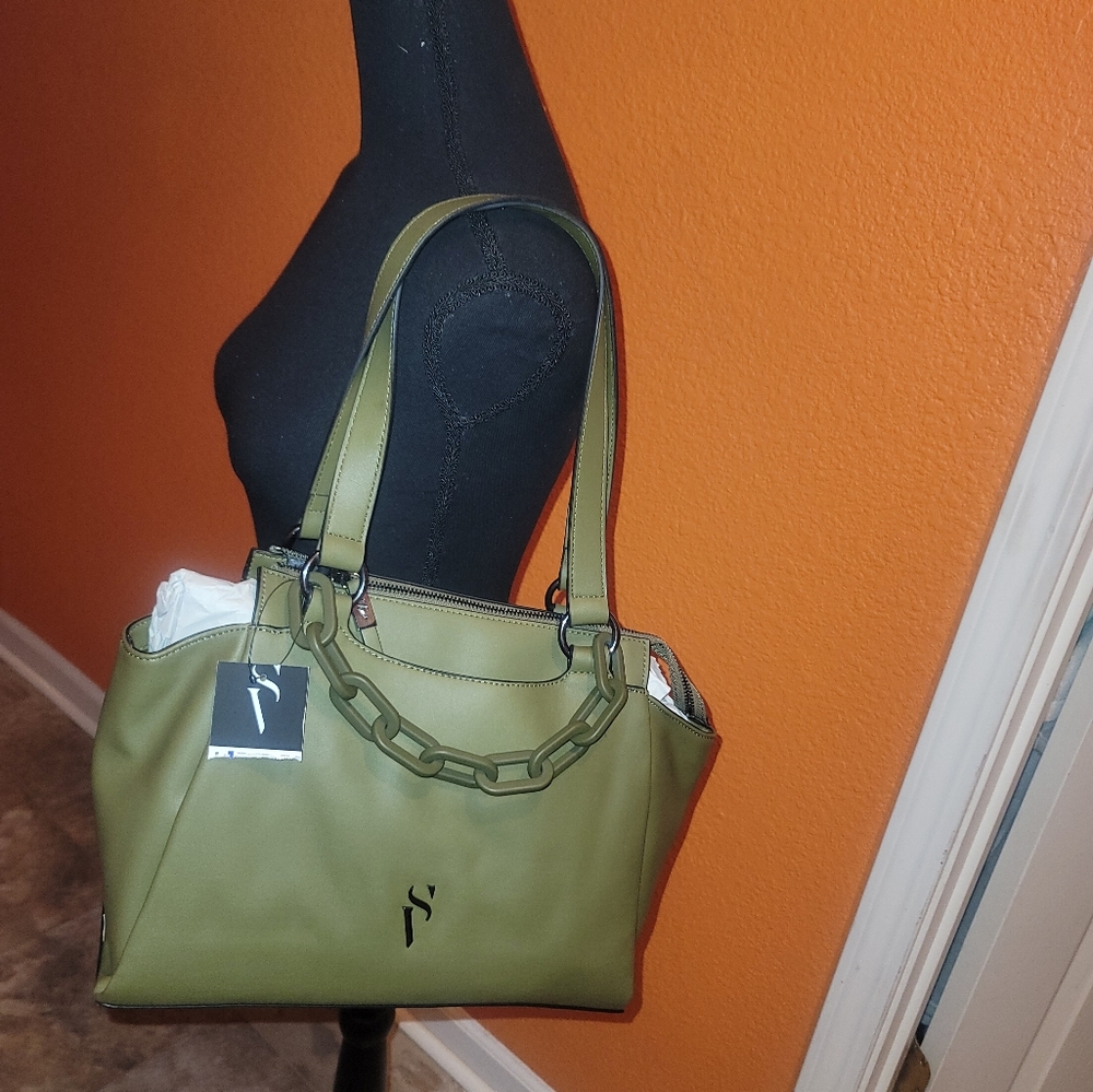 Stylish Green Shoulder Bag